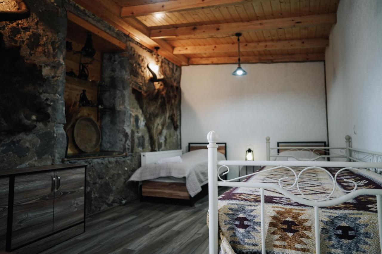 Hotel House 54 Kazbegi Esterno foto